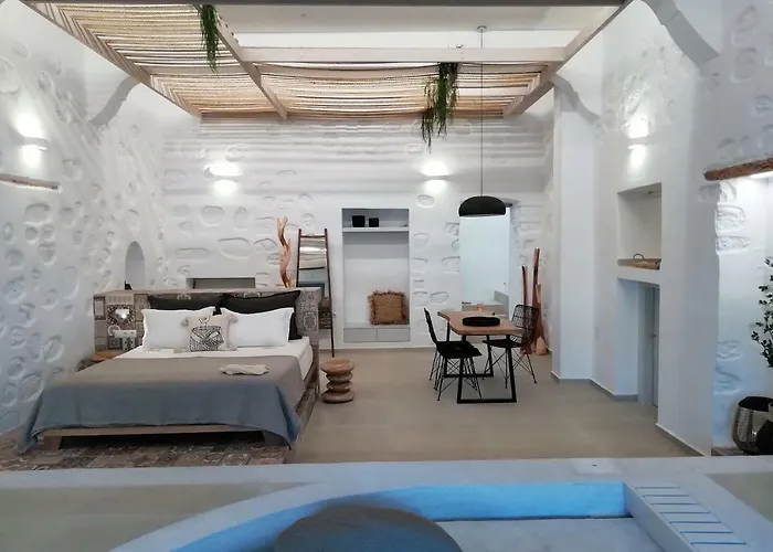 Aphrodite Luxury